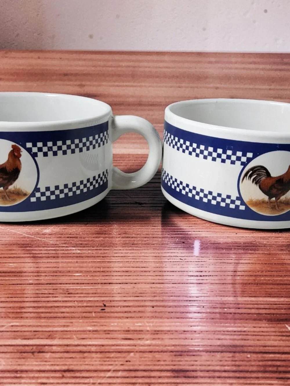 Vintaged Houston Harvest Set of 2 Ceramic Rooster or Chicken Soup Bowls